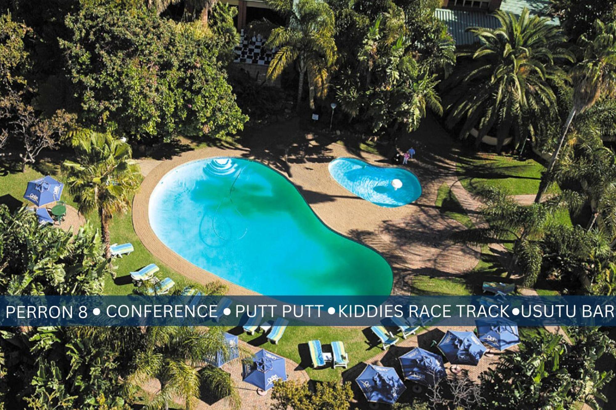 Safari Hotel & Convention Centre Ράστενμπεργκ Εξωτερικό φωτογραφία